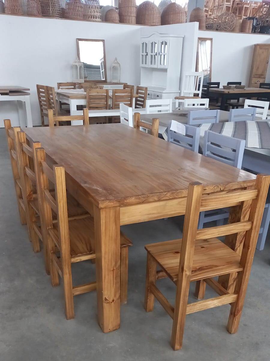 MESA COM MACIZA 2X1