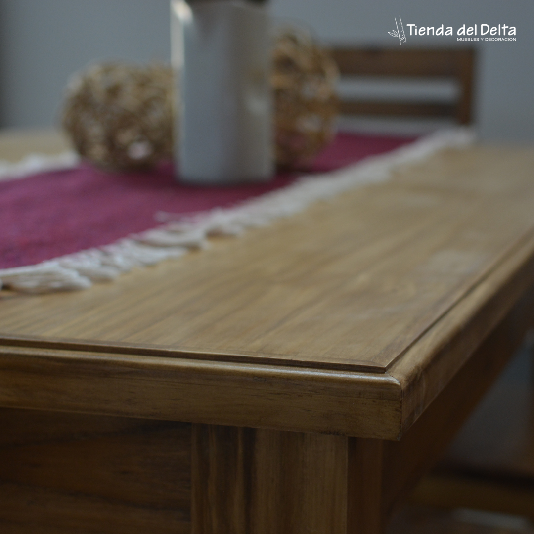 MESA COM ENCHAPADA X 1.60