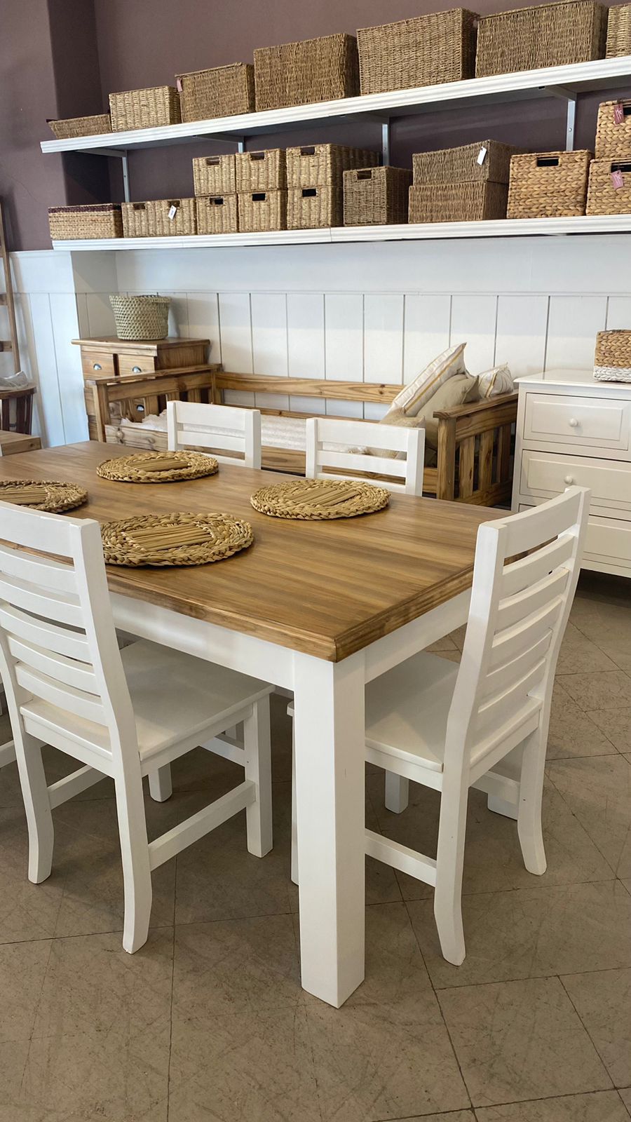 MESA COM ENCHAPADA X 1.60 TE