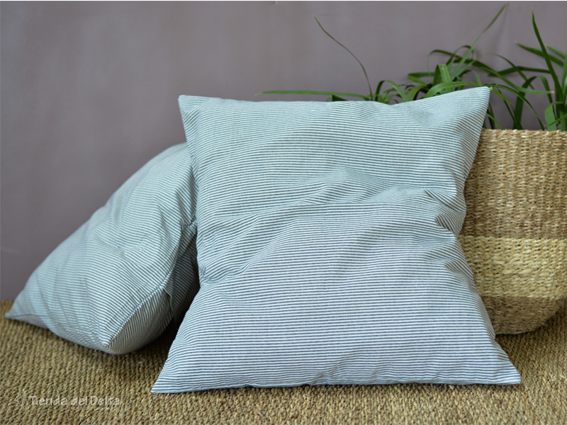 ALMOHADON LIENZO 50 X 50