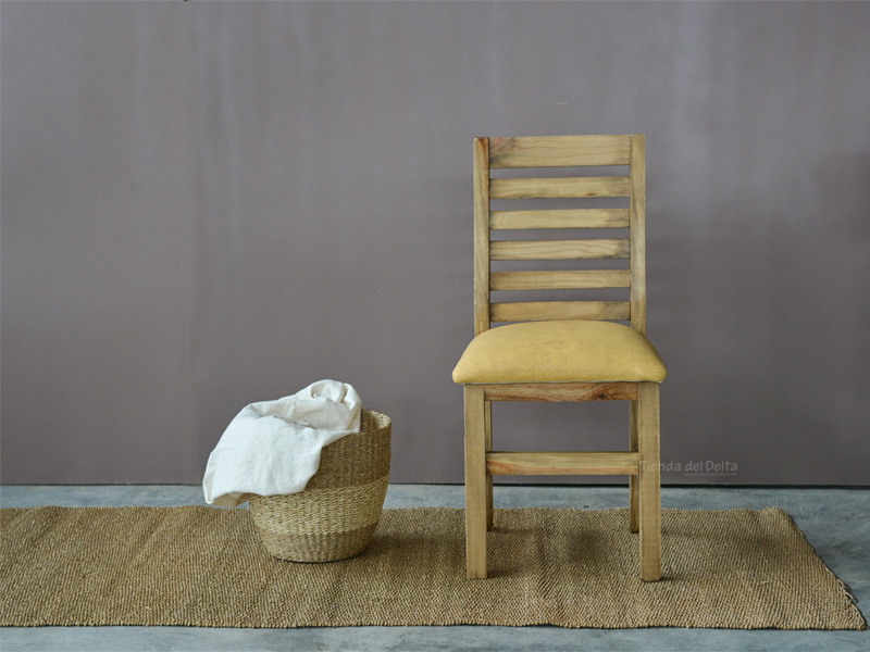 SILLA CON TAPA MAIZ