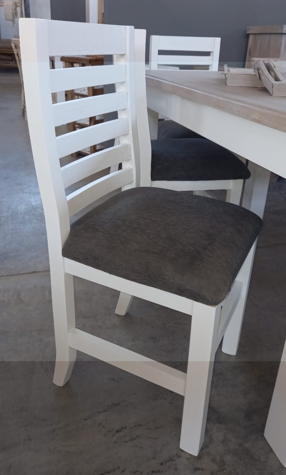 SILLA CON TAPA CHENILLE  TE